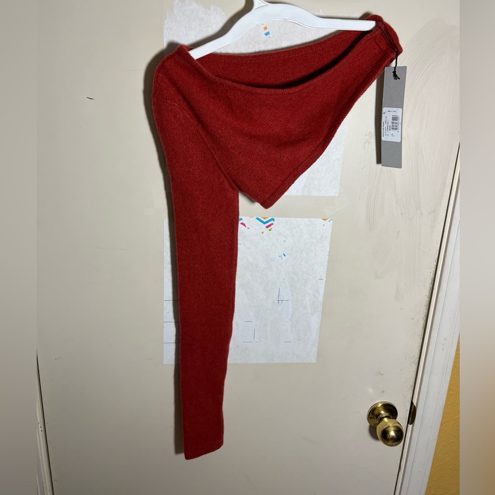 New with tags Woman’s Rick Owens cashmere wool blend Red one sleeve crop sweater - Picture 5 of 8